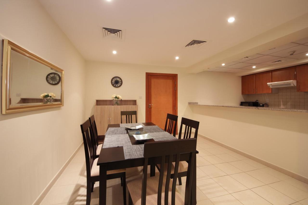 New Arabian Al Dhafra 2 The Greens 1 Br Дубай Екстериор снимка